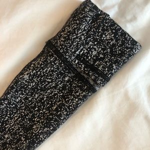 Lulu lemon jacket size 4